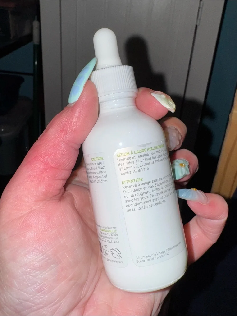 Hyaluronic acid serum